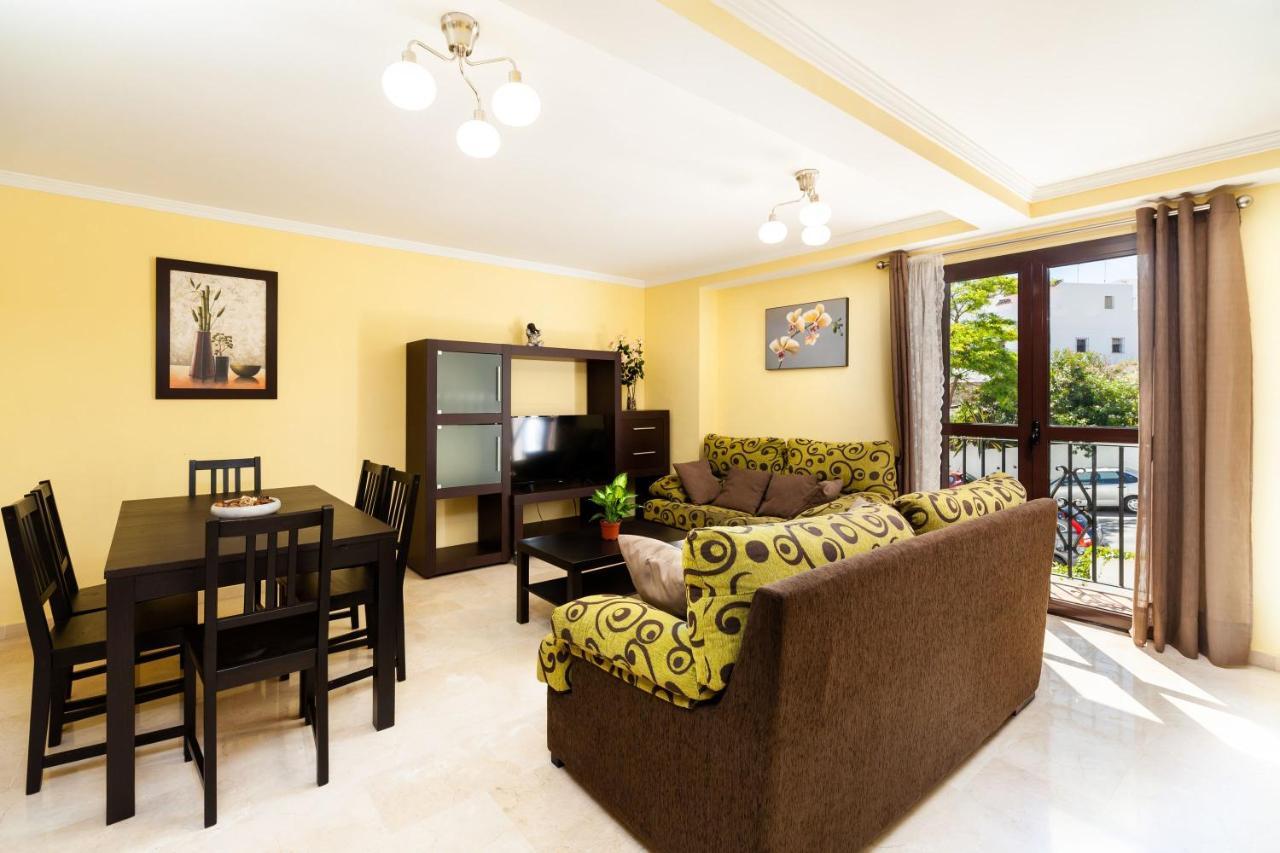 Apartamento Los Remedios Con Patio Andaluz เวเฮร์ เด ลา ฟรอนเตรา ภายนอก รูปภาพ