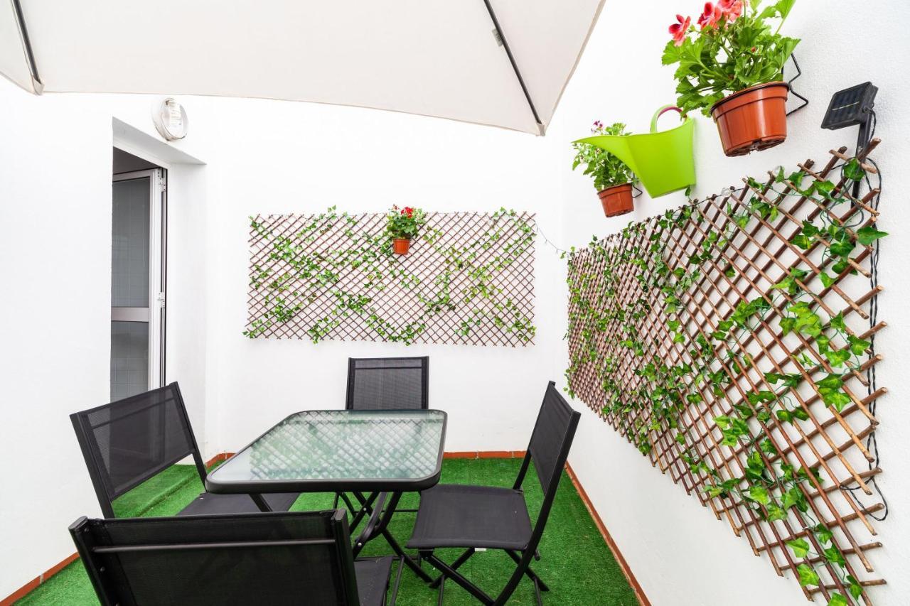 Apartamento Los Remedios Con Patio Andaluz เวเฮร์ เด ลา ฟรอนเตรา ภายนอก รูปภาพ