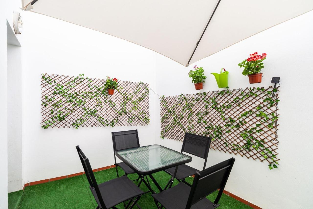 Apartamento Los Remedios Con Patio Andaluz เวเฮร์ เด ลา ฟรอนเตรา ภายนอก รูปภาพ
