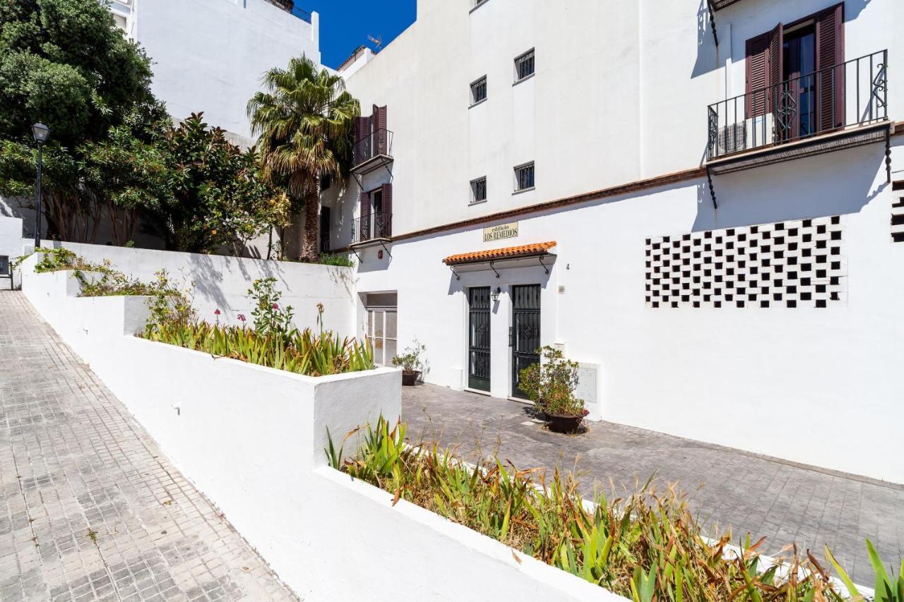 Apartamento Los Remedios Con Patio Andaluz เวเฮร์ เด ลา ฟรอนเตรา ภายนอก รูปภาพ